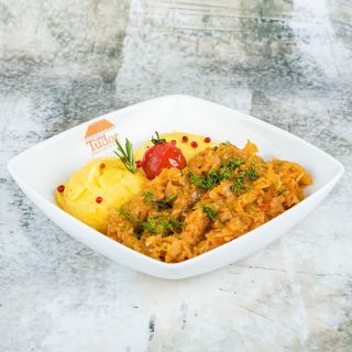 Varză călită cu mămăligă