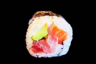 370. Futomaki pesce misto