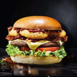 სმეშ ბურგერი ხახვის რგოლებით