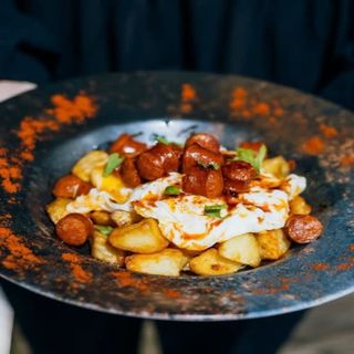 Huevos Rotos Con Chistorras