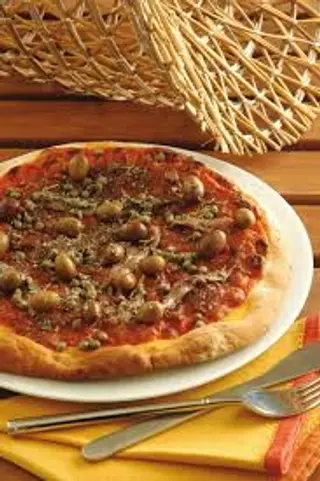 Napoli con acciughe