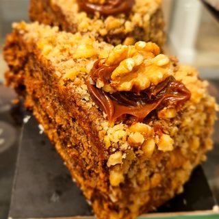 Tarta de Nueces Con Dulce De Leche