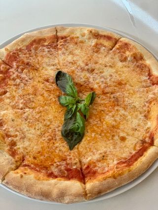 Pizza Margherita