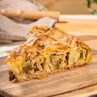 Домашна постна селска баница с праз - 1 парче