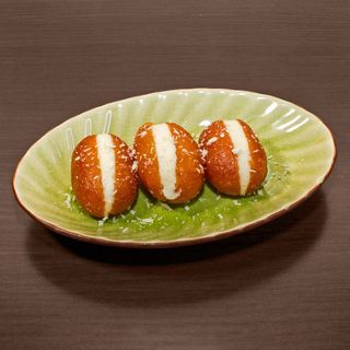 Gulab Jamun