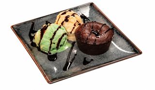 LAVA CAKE