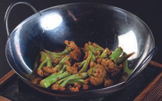 275 Piccola padella fai da te con broccoli