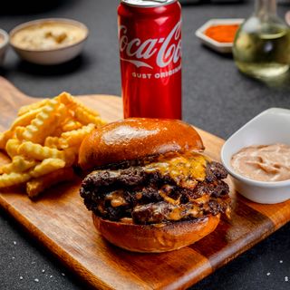 Meniu Combo Triple Stack Cheeseburger