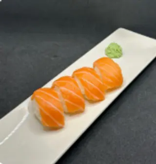 59. Sushi De Salmón (4uds.)