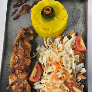 Пиле було с картофено пюре