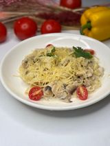 Фетучини с курицей и грибами (450 г)