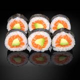 Футомаки сьомга и авокадо (6 бр - 165 гр)