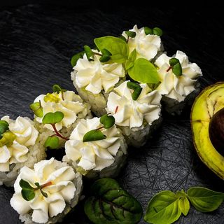 Топ с авокадо (240г)