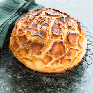 Pan Tigre Con Dos Olivas