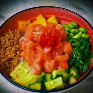 Poke Salmón