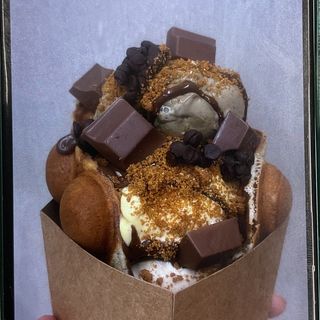 Bubble Waffle Gli Angeli con Yogurt