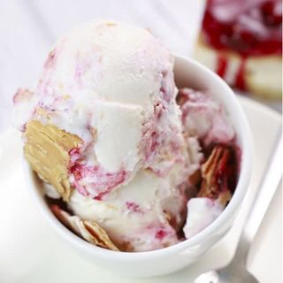 Helado De Milhojas De Fresa San Telesforo (500 Ml.)