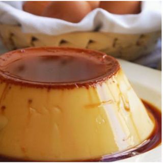 Flan de huevo casero