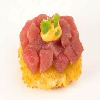 Qubo di riso e tonno spicy - 1 pezzo