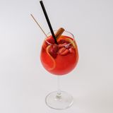 სანგრია მარწყვით 500მლ