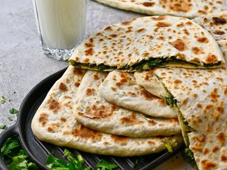 Ժենգյալով հաց մեծ