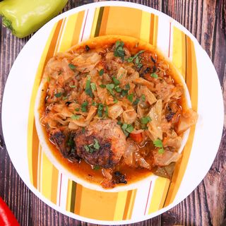 Свинско с прясно зеле (450г)