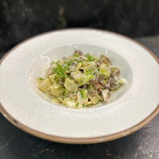 Паста з лісовими грибами