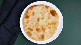 Ხაბიძგინა ისპანახით და ყველით 1 ცალი