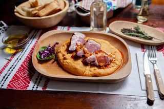 Fasole frecată cu ciolan