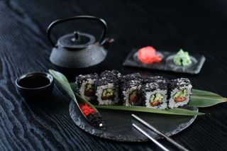 Կալիֆորնիա սաղմոնով   8 կտոր