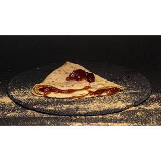 Palačinke sa domaćim džemom od kajsije