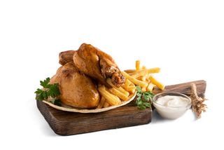 Половин пиле с гарнитура (1бр)