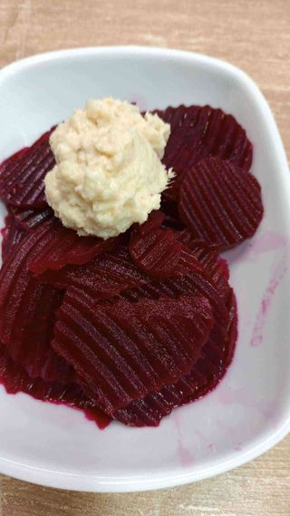 Sfecla Rosie cu Hrean