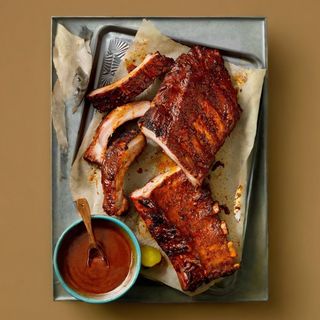 Pork Ribs with Accompaniments