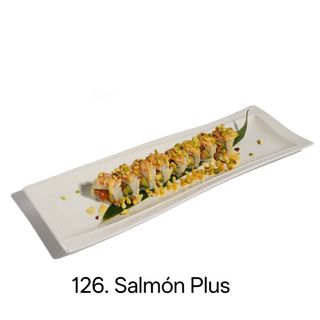 Uramaki de salmón plus (8 uds.)