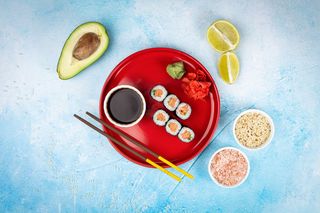 ორაგულის მაკი  ( 6 ნაჭერი)