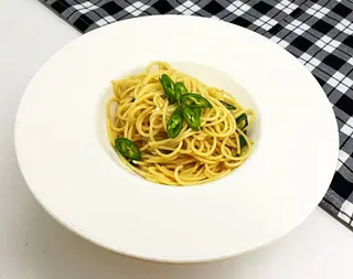  Spaghetti Aglio Olio