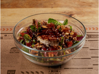 Ensalada de rulo de cabra