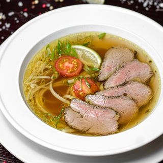 Бульйон з яловичиною та Баветте (260г)