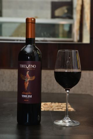 საფერავი(წითელი მშრალი)-0,75ლტ