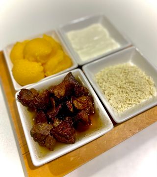 Мамалыга со шкварками / Mămaliga cu jumări