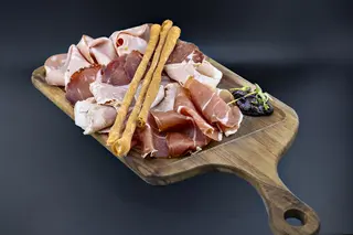 Selezione D.O.P. di affettati italiani (Ración)