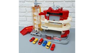 Паркинг трек звук/свет с лифтом и 6 машинок в комплекте