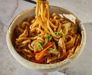 Yakiudon Verduras Y Pollo