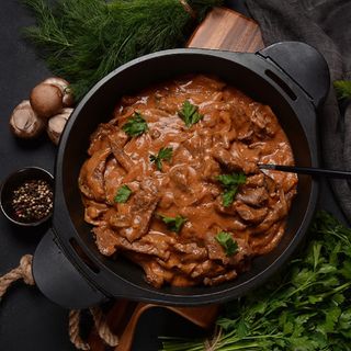 Boeuf Stroganoff