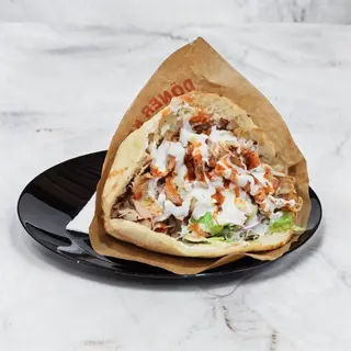 Kebab w bułce średni