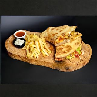 Makloub Escalope Panée & Fromage