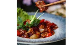 Bò Lúc Lắc