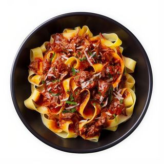 Fetuccini A La Bolognesa