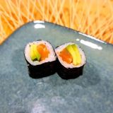 Maki  Salmón & Aguacate